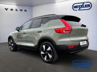 Gebraucht Volvo XC40 Plus 185 kW (252 PS) 2024 Sage green SUV