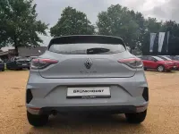 Używany Renault Clio V Evolution 101 KM (74 kW) 2025 Szary Sedan/Limuzyna