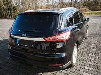 Gebraucht Ford S-MAX Titanium 150 PS (110 kW) 2017 Schwarz Van / Kleinbus