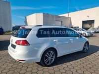 Gebraucht VW Golf VII LOUNGE 125 PS (91 kW) 2015 Pure white Kombi