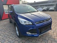 Gebraucht Ford Kuga Titanium 182 PS (133 kW) 2015 Blau SUV