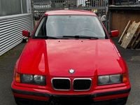 Gebraucht BMW 316 102 PS (75 kW) 1997 Rot Limousine