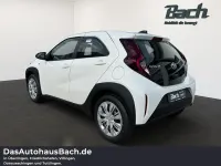 Gebraucht Toyota Aygo X Play 72 PS (52 kW) 2026 Weiß SUV