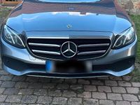 Gebraucht Mercedes E220 194 PS (142 kW) 2020 Grau Kombi