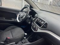 Gebraucht Kia Picanto Edition 7 69 PS (50 kW) 2012 Weiß Kleinwagen
