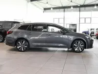 Neu Toyota Corolla 178 PS (130 kW) 2026 Grau Kombi