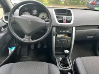 Gebraucht Peugeot 208 Allure 92 PS (67 kW) 2012 Grau Kleinwagen