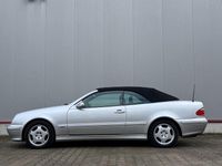 Gebraucht Mercedes CLK230 Elegance 197 PS (144 kW) 2001 Silber Cabrio