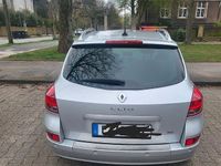Usata Renault Clio II Expression 75 CV (55 kW) 2011 Argento Berlina