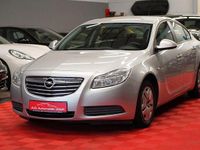 Gebraucht Opel Insignia Selection 116 PS (85 kW) 2009 Argonsilber/sovereign/switchbl Limousine