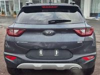 Gebraucht Kia Stonic Platinum Edition 120 PS (88 kW) 2018 (abt) graphite met. SUV