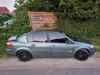 Gebraucht Renault Mégane 113 PS (83 kW) 2004 Grün Limousine