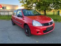 Gebraucht Renault Clio 75 PS (55 kW) 2010 Rot Kleinwagen