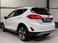 Gebraucht Ford Fiesta Active 86 PS (63 kW) 2018 Weiß Kleinwagen