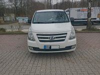 Gebraucht Hyundai H-1 170 PS (125 kW) 2016 Weiß Van / Kleinbus
