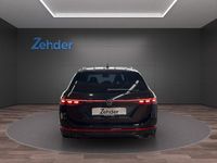 Gebraucht VW Passat R-line 265 PS (194 kW) 2024 Grenadillschwarz metallic Kombi