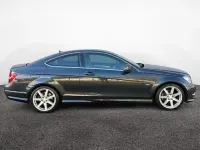 Gebraucht Mercedes C180 AMG 156 PS (114 kW) 2011 Schwarz Coupé