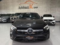 Gebraucht Mercedes GLC300 306 PS (225 kW) 2021 Grau Limousine