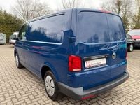 Gebraucht VW T6.1 150 PS (110 kW) 2021 Blau Van