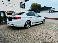 Gebraucht BMW 520 190 PS (139 kW) 2017 Weiß Limousine