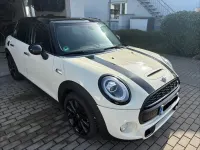 Używany Mini Cooper S 192 KM (141 kW) 2018 Beżowy Hatchback