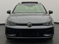 Neu VW Passat R-line 193 PS (141 kW) 2026 Grenadilla black metallic Kombi
