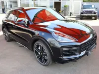 Gebraucht Porsche Cayenne Turbo Chrono 549 PS (403 kW) 2019 Schwarz SUV