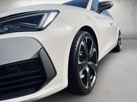 Gebraucht Cupra Leon VZ 300 PS (220 kW) 2023 "candy" weiss Kombi