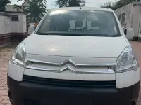 Gebraucht Citroën Berlingo 90 PS (66 kW) 2010 Weiß Van / Kleinbus