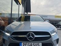 Gebraucht Mercedes A200 163 PS (119 kW) 2023 Silber Limousine