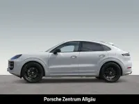 Gebraucht Porsche Cayenne E-Hybrid Coupe 470 PS (345 kW) 2024 Weiß SUV