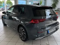 Gebraucht VW Golf VII Life 150 PS (110 kW) 2021 Delfingrau metallic Kleinwagen