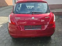 Gebraucht Suzuki Swift 94 PS (69 kW) 2012 Rot Kleinwagen