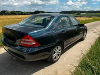 Gebraucht Mercedes C180 129 PS (94 kW) 2000 Blau Limousine