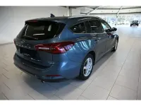 Gebraucht Ford Focus Titanium X 116 PS (85 kW) 2023 Chrome blue (metallic) Kombi