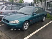 Gebraucht Ford Mondeo 95 PS (69 kW) 1999 Limousine