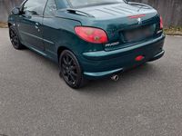 Gebraucht Peugeot 206 CC 136 PS (100 kW) 2004 Grün Cabrio