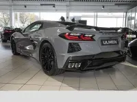 Neu Corvette Stingray 481 PS (353 kW) 2025 Grau (sea wolf grey) Cabrio