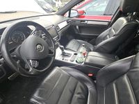 Gebraucht VW Touareg 245 PS (180 kW) 2012 Weiß SUV