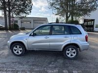 Gebraucht Toyota RAV4 Executive 116 PS (85 kW) 2004 Silber SUV