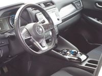 Gebraucht Nissan Leaf Acenta 110 kW (150 PS) 2018 Weiß Kleinwagen