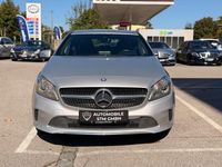 Gebraucht Mercedes A180 122 PS (89 kW) 2016 Silber Limousine