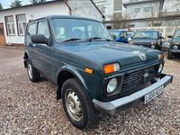 Gebraucht Lada niva 83 PS (61 kW) 2012 Grün SUV