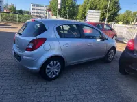 Gebraucht Opel Corsa Edition 86 PS (63 kW) 2010 Silber Kleinwagen