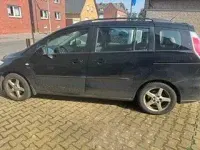 Second-hand Mazda 5 143 CP (105 kW) 2009 Negru Monovolum