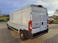 Gebraucht Opel Movano Edition 140 PS (102 kW) 2024 Lackierung weiss icy/typ aussenverkleidung spiegel flach standard Van