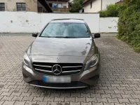 Gebraucht Mercedes A200 136 PS (100 kW) 2014 Braun Kleinwagen