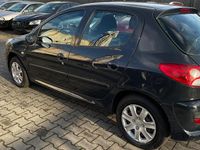 Gebraucht Peugeot 206+ 60 PS (44 kW) 2009 Grau Kleinwagen