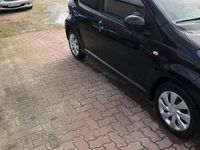 Gebraucht Toyota Aygo 68 PS (50 kW) 2014 Schwarz Kleinwagen