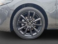 Neu Mazda 3 Nagisa 140 PS (102 kW) 2026 Machine gray Limousine